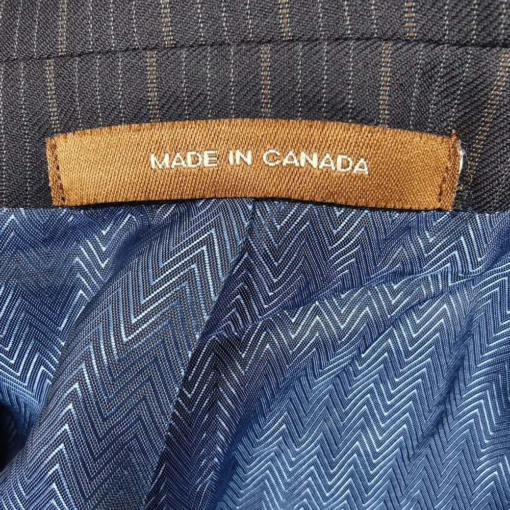 Michael Kors Suit Jacket Mens 44R Gray Pinstripe Wool Two Button Made In Canada
